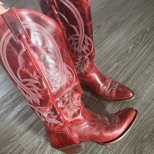 RED IDYLLWIND BOOTS